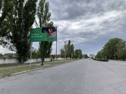 Billboard B in Kremenchuk, 3 х 6  st. Velika  naberezna, perehr. z st. Flots'kou, 2, r-n avtorinku, bila viddilenna Novoi Posti No1 Photo 2