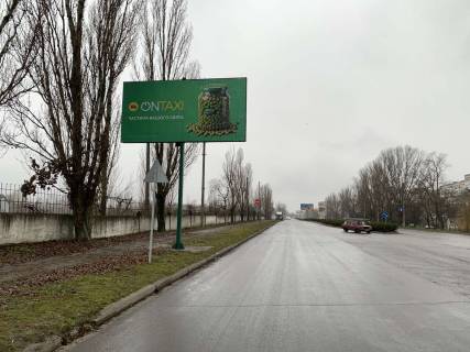 Billboard B in Kremenchuk, 3 х 6  st. Velika  naberezna, perehr. z st. Flots'kou, 2, r-n avtorinku, bila viddilenna Novoi Posti No1 Photo 1