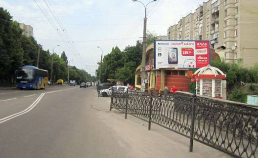 Билборд A в Ровно ул.Степана Бандеры/ул.Д.Галицкого (А) фото 1