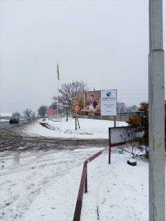 Билборд B в Мукачеве, 3х6  траса Київ- Чоп,  Чинадієво, напрямок на Сваляву фото 1
