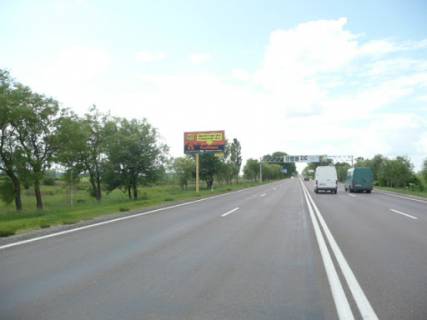 Билборд B в Киеве трасса Киев-Харьков_км 43+550_правый фото 1
