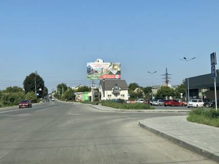 Billboard A in Irpin st. Soborna, viizd z Irpena v napramku Buci, bila supermarketu <<Novus>> Photo 1