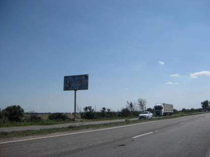 Билборд B в Киеве, 3х6  трасса Киев-Чернигов_км. 39+450_правый фото 1