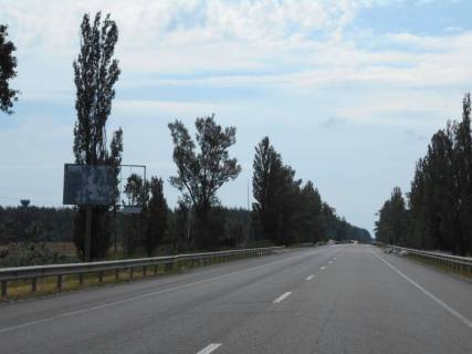 Билборд B в Немешаеве смт. Немішаєво, траса М-07 "Київ-Ковель", км 35+400 право, за 950м до повороту на вул. Паркова, за 1км до автобусної зупинки фото 1