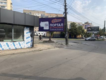 Білборд, Бігборд (Борд)  B у Ірпені, 3*6  вул. Антонова, біля супермаркету «Сільпо» Фото 1