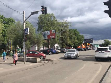 Billboard B in Irpin, 6*3  st. Central'na , bila z/d vokzalu Photo 1