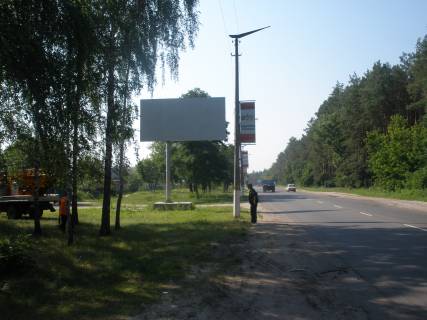 Билборд B в Гостомеле, 6*3  вул. Свято-Покровська (виїзд з Гостомеля в напрямку Києва) фото 1