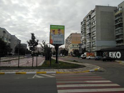 Білборд, Бігборд (Борд)  B у Ірпені, 3*4  на розі вул. Поезії та вул. З.Алієвої Фото 1