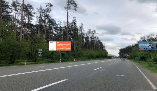 Billboard B in Kyiv, 6*3  avtodoroga R-30, km 1 + 450 vid st. Generala Naumova, v napramku Kieva Photo 1