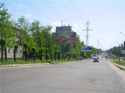 Білборд, Бігборд (Борд)  B у Миколаєві, 3х6  вул. Космонавтів - ТЦ "Космос - Плаза" Фото 1