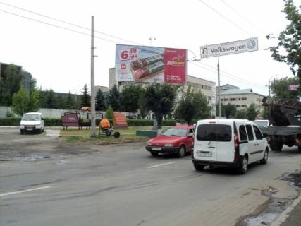 Білборд, Бігборд (Борд)  B у Чернівцях ул.Хотинська, 41 в Караван, Панорама, Технополис, Комфи Фото 1