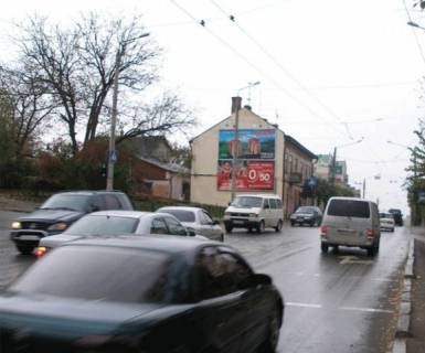 Билборд B в Черновцах ул.Красноармейская, 47 (фасад) нижний фото 1