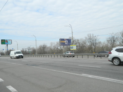 Призма A в Киеве, 3х6  просп. Романа Шухевича (Генерала Ватутіна) напроти ТРЦ "Скай Молл", маг. "АШАН" в напр. просп. Степана Бандери (Московський) - 189561 фото 1