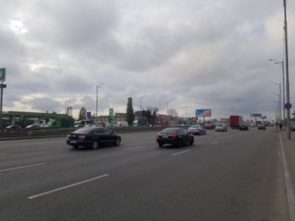 Білборд, Бігборд (Борд)  A у Києві, 3х6  Кільцева дорога, напр. вул. Зодчих, 18 - ( "Опалковий Замок", ав-н "Тoyota") - напр. на просп. Берестейський (Перемоги) Фото 1