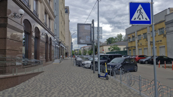 Ситилайт B в Киеве, 1,2х1,8  вул. Ярославська/вул. Набережно-Хрещатицька БЦ "ASTARTA" фото 1