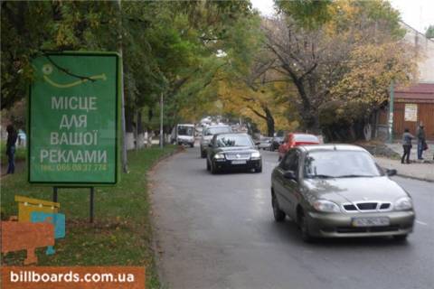 Ситилайт B в Ужгороде м.Ужгород вул.Собранецька 52, біля рест.Капітанський мостик, в сторону вул.Корятовича фото 1