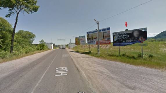 Билборд A в Тячеве, Біл-борд  м. Тячів вул.Незалежності, АЗС "WOG", навпроти АТБ фото 1