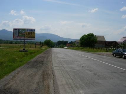 Билборд B в Тячеве, 3х6  с.Грушово,вул.Головна, біля стадіону, фітнес центр,  в сторону м.Мукачево фото 1