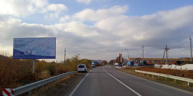 Билборд B в Мукачеве, 6x3  м.Мукачево, вул. Матросова, в'їзд в місто, біля АЗС БРСМ та АВІАС зі сторони м Хуст, траса  Івано-Франківськ -Мукачево фото 1