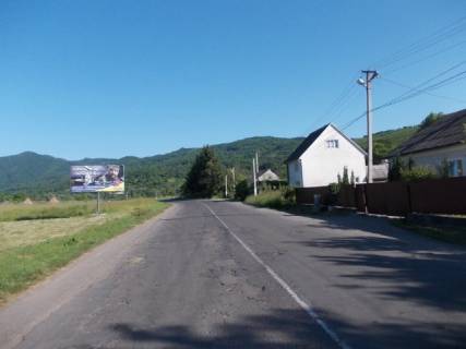 Билборд B в Рахове, 6x3  смт.Великий Бичків виїзд з селища зі сторони м.Ужгород в сторону м.Рахів траса Мукачево-Рогатин фото 1