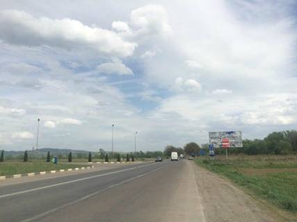 Билборд A в Тячеве Виїзд з м. Тячів, в сторону м. Рахів, навпроти азс Вакос фото 1