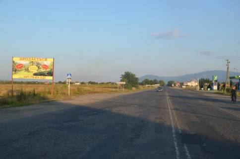 Білборд, Бігборд (Борд)  B у Тячеві смт.Буштино вїзд в селище в сторону м.Тячів зі сторони м.Ужгород траса Мукачево-Рогатин Фото 1