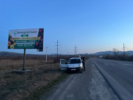 Билборд B в Хусте, 6x3  об'їзна дорога, в сторону м.Тячів,м.Рахів, траса Мукачево- Рогатин (біля ринку) фото 1