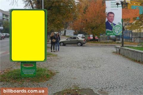 Сiтiлайт A у Ужгороді м.Ужгород вул. Івана Чендея (Льва Толстого) біля облмуздрам театру, обл. госпіталю, ТЦ Леон, пішохідний перехід  в сторону гот. Ужгород Фото 1