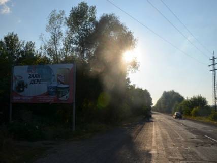 Билборд A в Берегово, Біл-борд  м.Хуст, Вул. Волошина, виїзд з міста траса  Івано-Франківськ-Мукачево, в сторону м. Мукачево фото 1