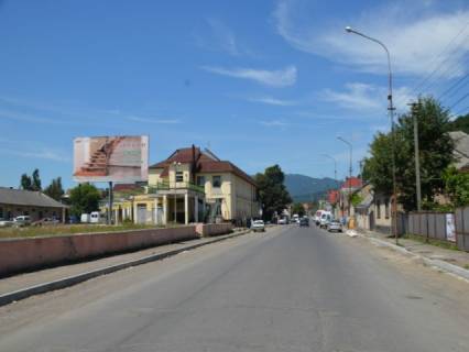 Билборд B в Хусте, 6x3  м. Хуст, вул. Івана-Франка, автостанція,  заїзд в центр міста, в сторону м.  Ужгород фото 1