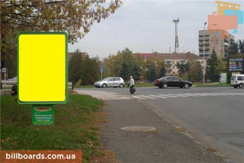 Сiтiлайт B у Ужгороді м.Ужгород Слов'янська набережна, біля гот.Ужгород, ресторану Венеція, в сторону транспортного мосту Фото 1