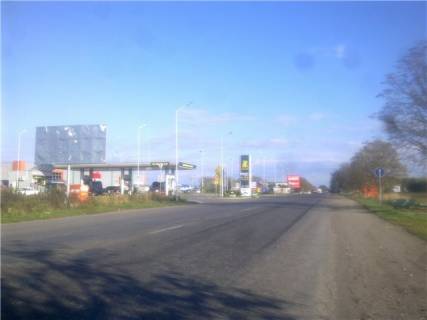 Билборд B в Тячеве, 6x3  Тячів вул.Армійська вїзд в місто зі сторони м.Ужгород траса Мукачево-Рогатин, біля АЗС фото 1