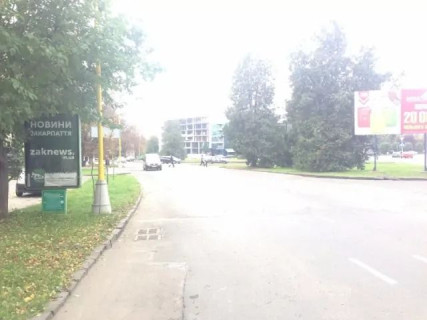 Ситилайт B в Ужгороде, 1.2x1.8  м.Ужгород вул. Івана Чендея (Льва Толстого) біля банків БМБ, Автозаз, Фінансова ініціатива, дитячого майданчика Рошен, в сторону гот.Ужгород фото 1