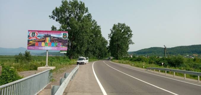 Білборд, Бігборд (Борд)  B у Берегово, 3х6  Вїзд в с. Вільхівка Фото 1