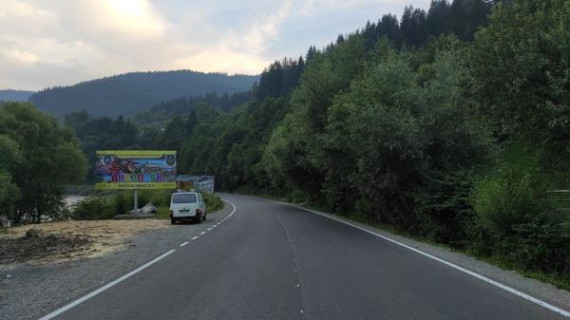 Билборд B в Рахове, 6x3  с.Костилівка,вул.Головна, в сторону м.Тячів, (виїзд) фото 1