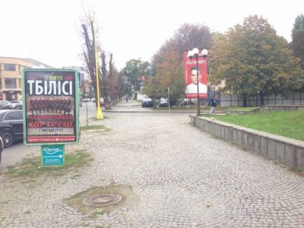 Ситилайт A в Ужгороде м.Ужгород вул. Івана Чендея (Льва Толстого) біля облмуздрам театру, обл. госпіталю, ТЦ Леон, пішохідний перехід  в сторону гот. Ужгород фото 1