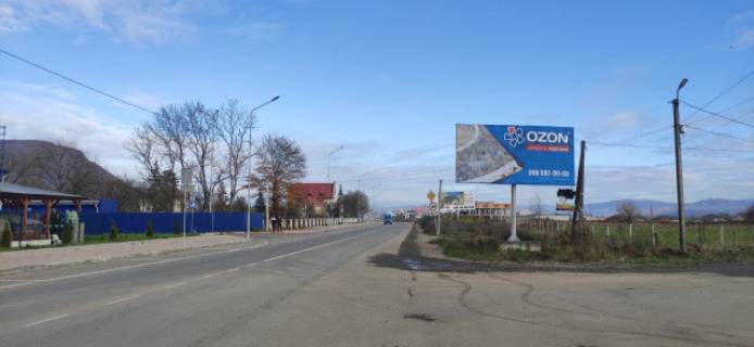 Билборд A в Хусте, 6x3  м.Хуст,вул.Львівська, АЗС ОККО, Супермаркет, виїзд з міста, в  Міжгір'я фото 1