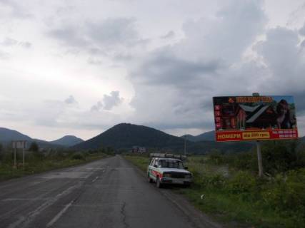 Билборд A в Хусте с.Шаян, (зони відпочинку) курортне містечко, вїзд фото 1