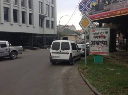 Ситилайт A в Ужгороде, 1.2x1.8  м.Ужгород вул.Баконія Берчені біля автошколи, ломбарду Сакура, в сторону району Шахти фото 1