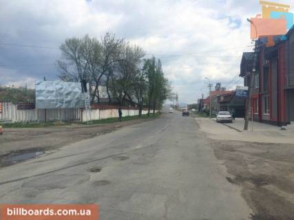Билборд B в Тячеве смт.Солотвино, в сторону м.Рахів, біля ринку,авторинку. фото 1