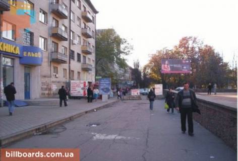 Билборд A в Херсоне, 3x6  Бульвар Мирный фото 1