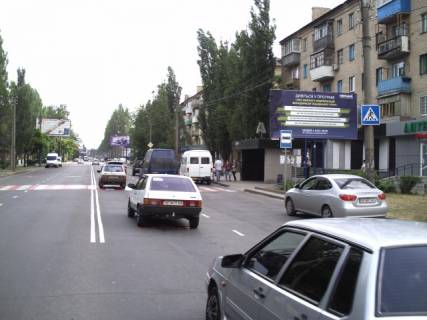 Билборд A в Мелитополе, 3х6  пр. Богдана Хмельницкого, 77 центральный проспект, центр города фото 1