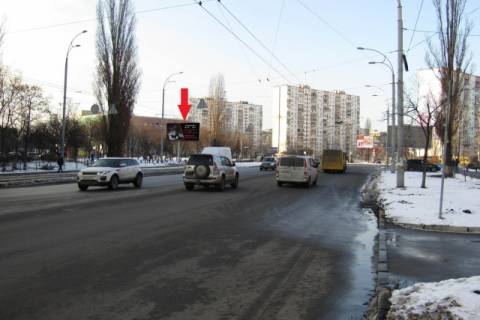 Білборд, Бігборд (Борд)  B у Києві, щит  Йорданська вул. (Лайоша Гавро), 17а, (магазин "Фора", "Велика Кишеня", "Сільпо"), в напрямку метро Оболонь, "Дрім Таун" Фото 1
