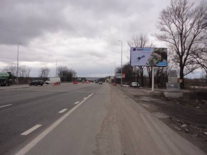 Білборд, Бігборд (Борд)  A у Києві, щит  Одеське шосе, в напрямку с.Глеваха, 600м після заправки КЛО і готельно-ресторанного комплексу " Чабани", 4км+300м Фото 1