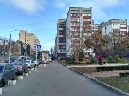 Citylight A in Kyiv, 1.2x1.8  St. Sekavickaa, 26. Kinoteatr <<Zovten'>> Photo 1