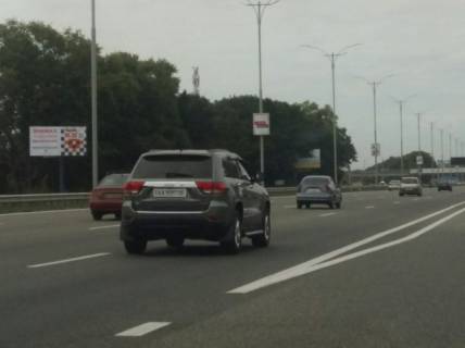 Билборд B в Киеве Бориспольское шоссе, 31 км 500 м, 800 м от выезда из аэропорта Борисполь (Б) право фото 1