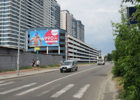 Billboard B in Kyiv, 6х3  Sverstuka Evgena st., 52/1 (ZK Rusaniv Residence, ZK Galaktika, Tehnicnij licej), v napramku Brovars'kij prosp. Photo 1