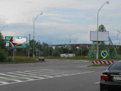 Билборд B в Киеве Въезд в Киев с Обуховской трассы, КП, (стелла Киева) ТЦ АРТ МОЛЛ, Гипермаркеты ДОМОСФЕРА и Атмосфера фото 1