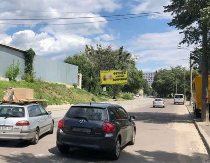 Билборд B в Киеве, 6х3  Залізничне шосе, 39а (Велика Кишеня, СТО, Автоцентр Peugeot "Ілта на Печерську"), в напрямку вул. Михайла Бойчука (Кіквідзе) фото 1