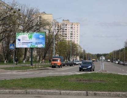 Билборд B в Киеве Ул. Ревуцкого, 25. На кругу с ул. Тростянецкой, ул. Ахматовой схема